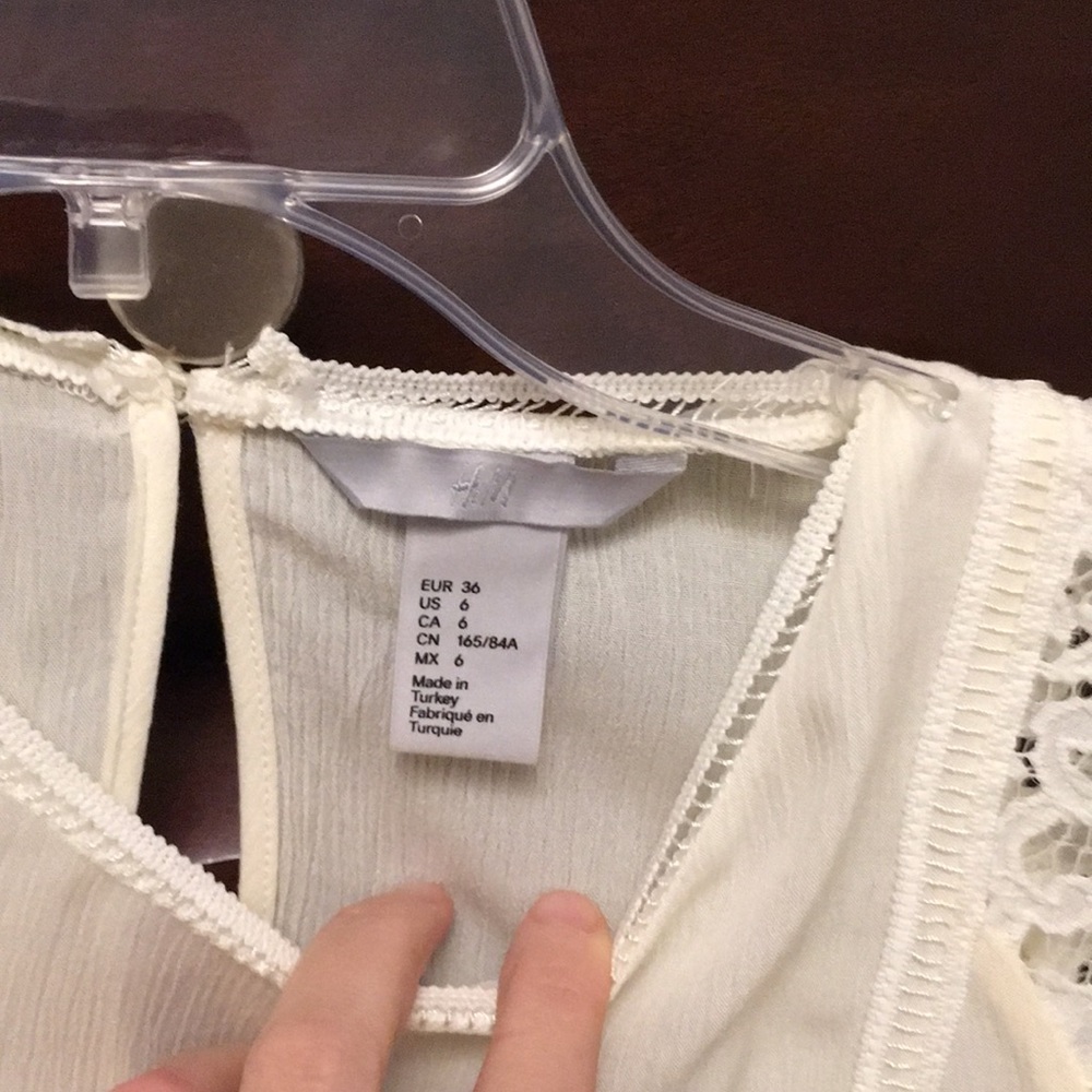 H&M blouse - Picture 4 of 4